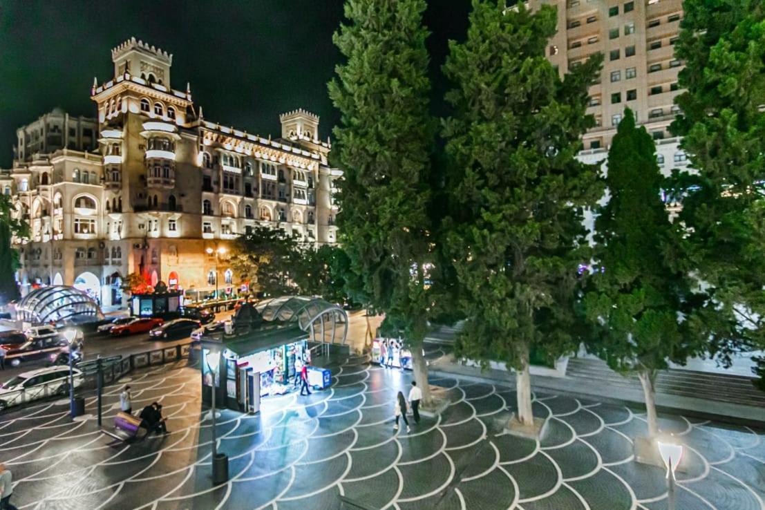 M Estate Targovi 2 room LUX HOME Bakú Exterior foto