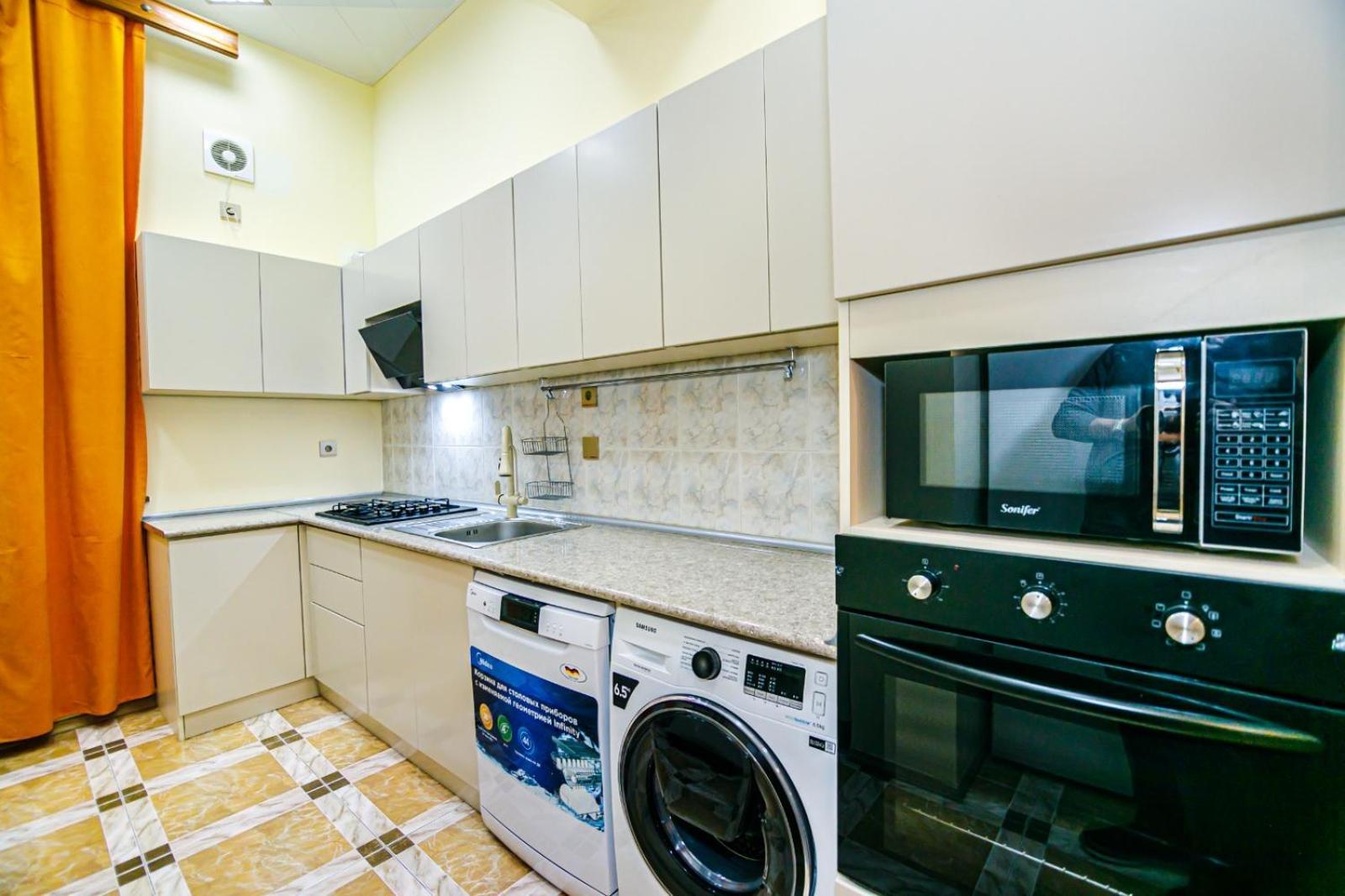 M Estate Targovi 2 room LUX HOME Bakú Exterior foto