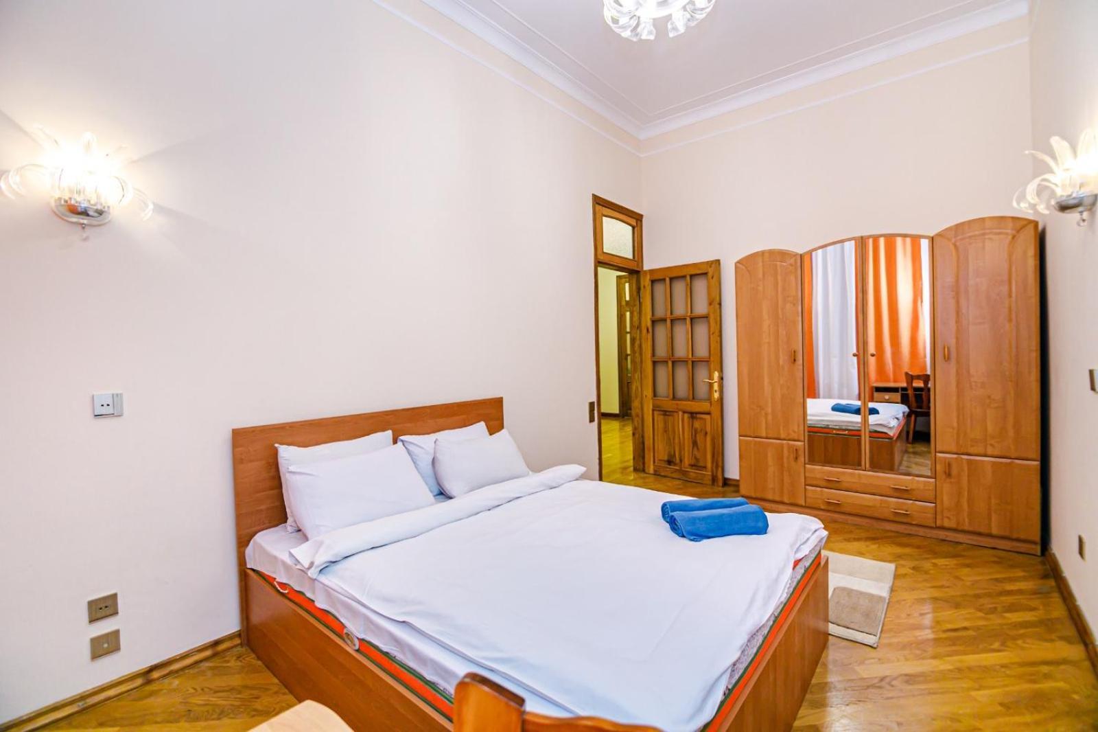 M Estate Targovi 2 room LUX HOME Bakú Exterior foto